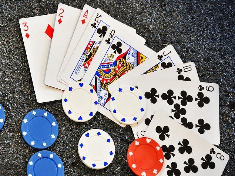 Tìm hiểu cách chơi tiến lên poker và thủ thuật chơi Poker hiệu quả