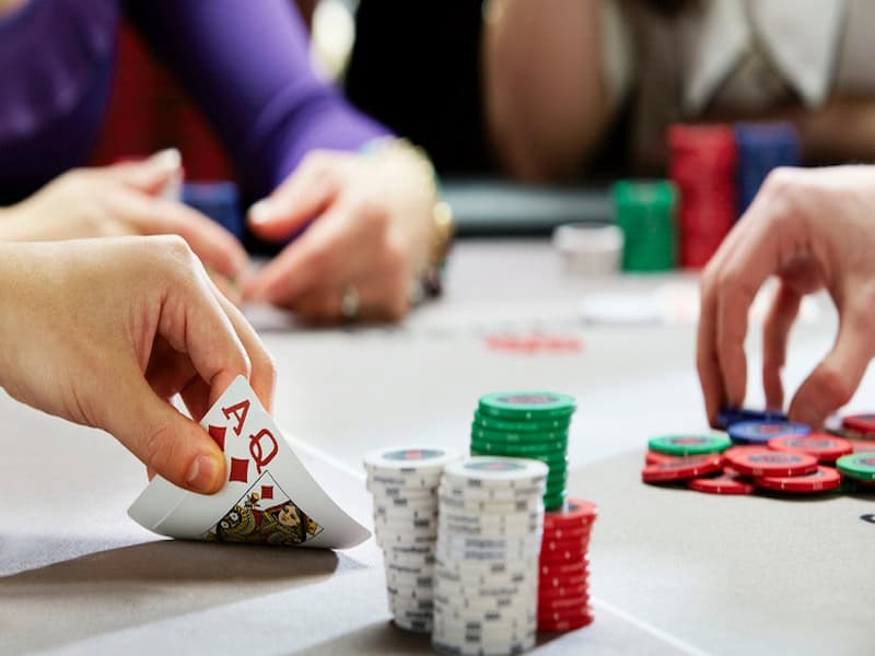 Kỹ năng chơi poker giỏi là phải luyện tập thật nhiều  