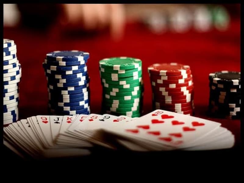 Chia nhỏ tiền cược tại bàn cược Baccarat là chiến thuật thông minh